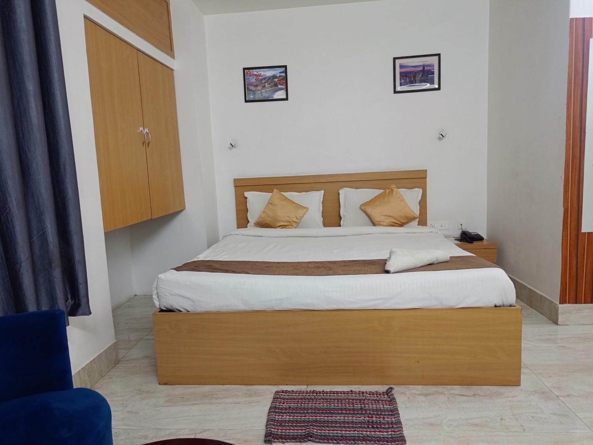 Hotel Mirana Guwahati Eksteriør billede